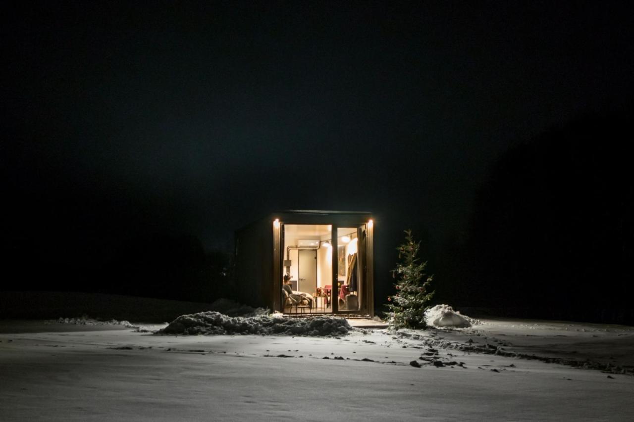 Unique Tiny House Getaway In The Nature - Kensho Puugi المظهر الخارجي الصورة